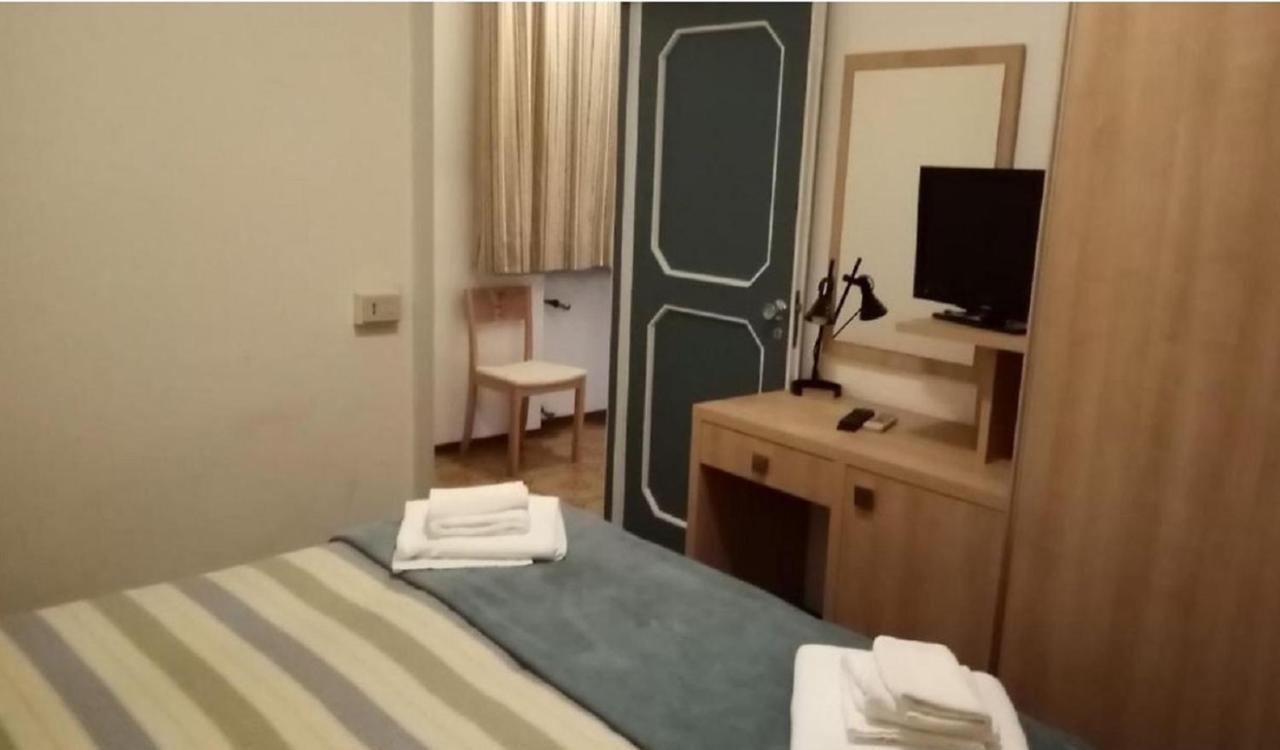 Hotel Enrica Cervia Luaran gambar