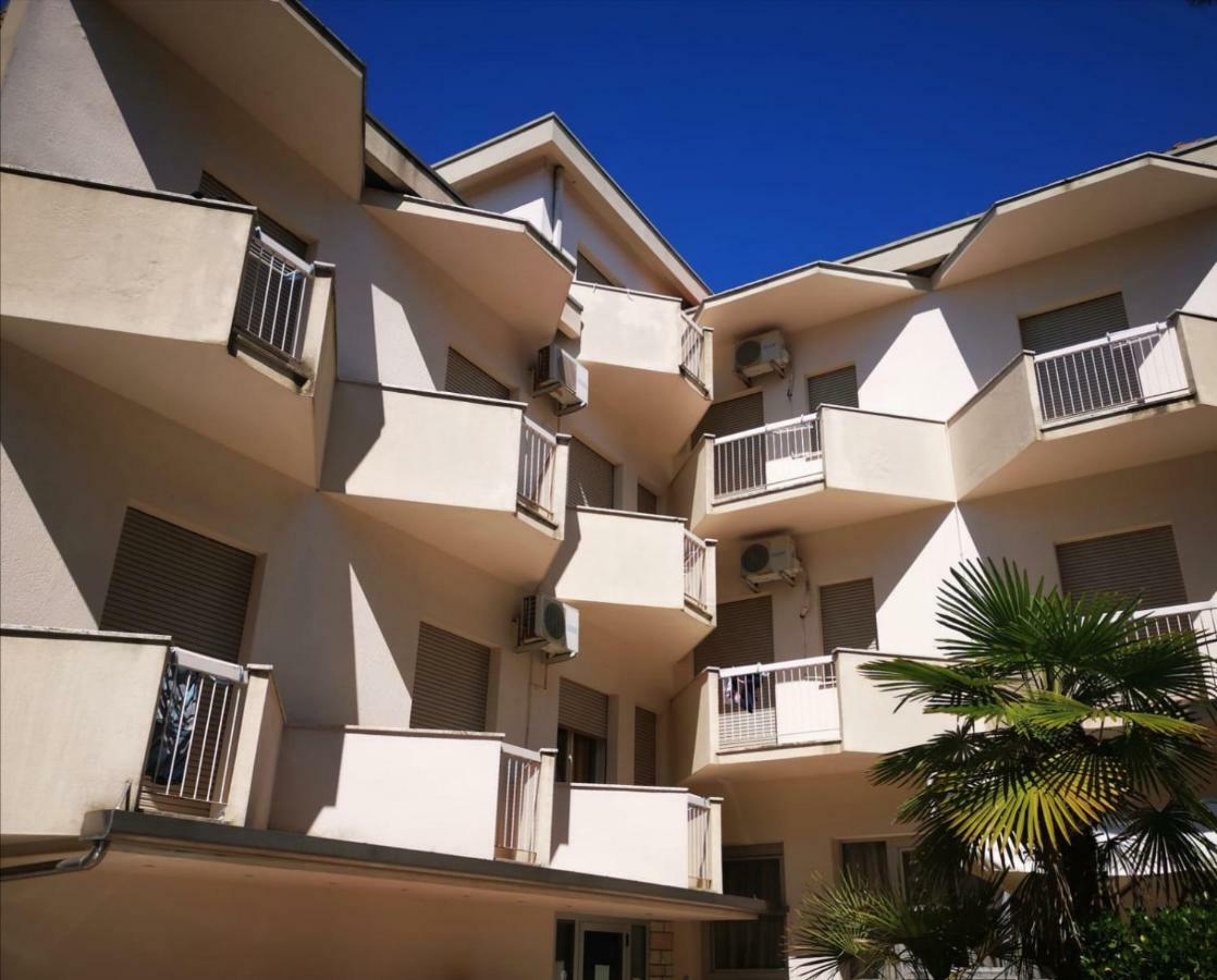 Hotel Enrica Cervia Luaran gambar
